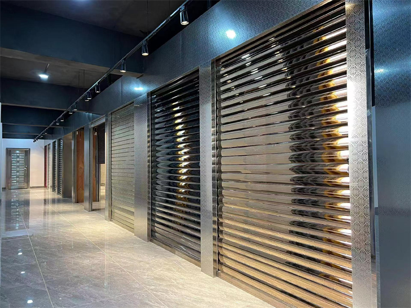 ����־�բ���� (6)